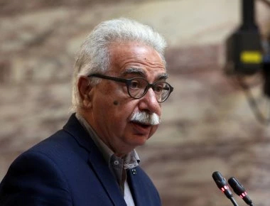 Κ. Γαβρόγλου: Επεξεργάζεται σχέδιο για αθρόες προσλήψεις δασκάλων και καθηγητών εκτός ΑΣΕΠ